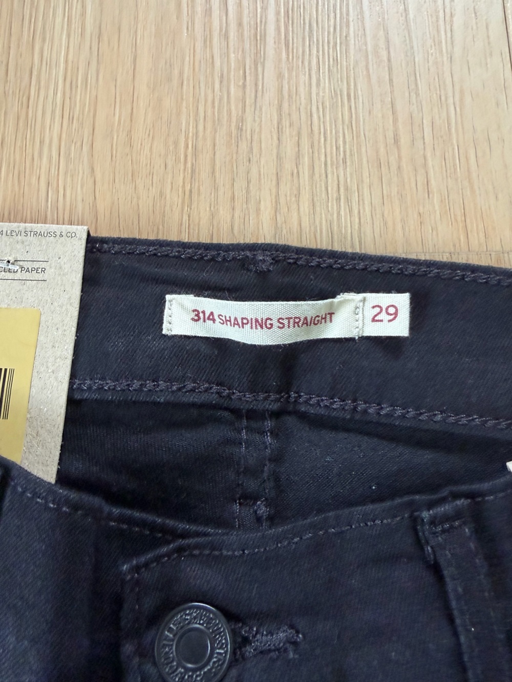 Levi's Black Shaping Straight Jeans - Picture 6 of 8